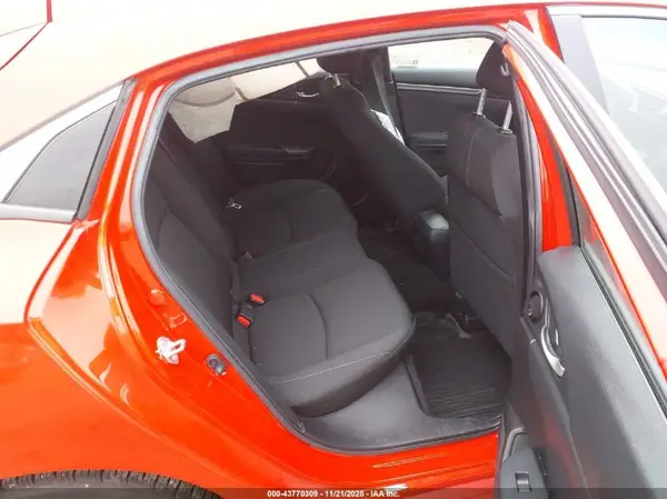 SHHFK7H51JU423555 2018 HONDA CIVIC - Image 8