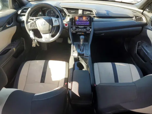 SHHFK7H51JU425984 2018 HONDA CIVIC - Image 8