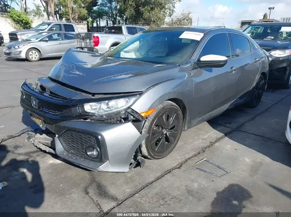 SHHFK7H51JU427167 2018 HONDA CIVIC - Image 2