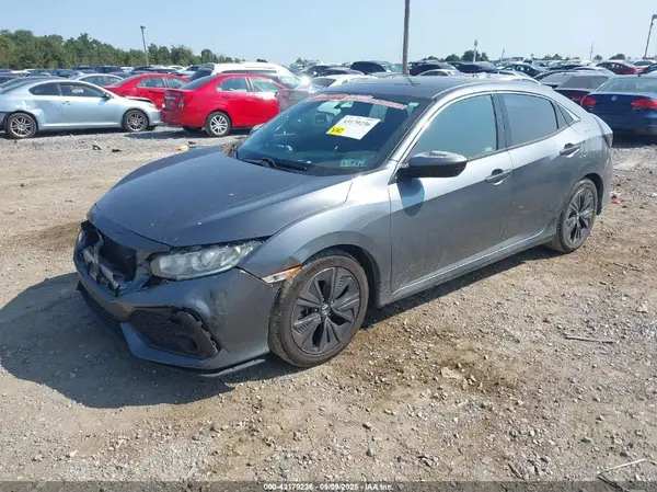 SHHFK7H51JU429744 2018 HONDA CIVIC - Image 2