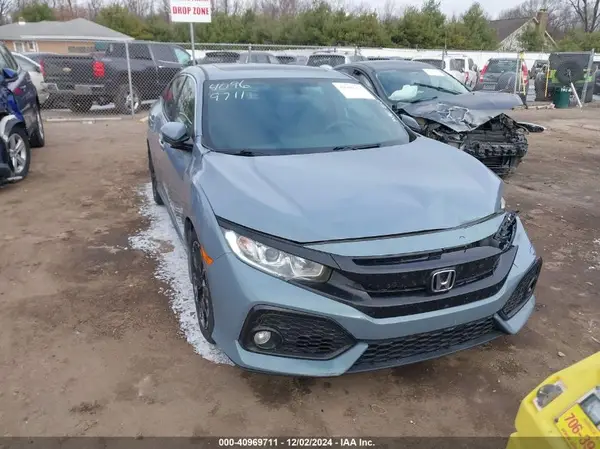 SHHFK7H52JU208220 2018 HONDA CIVIC - Image 1