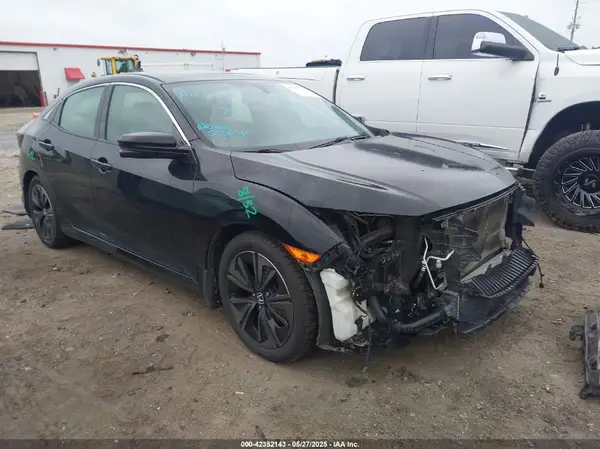 SHHFK7H52JU215863 2018 HONDA CIVIC - Image 1
