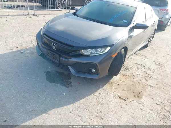 SHHFK7H52JU240620 2018 HONDA CIVIC - Image 2