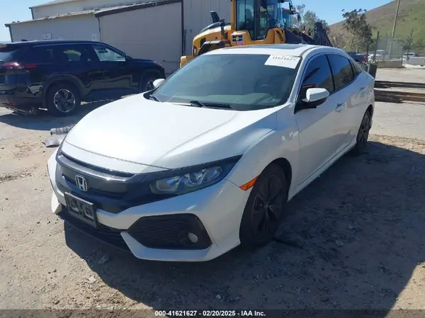 SHHFK7H52JU400821 2018 HONDA CIVIC - Image 2