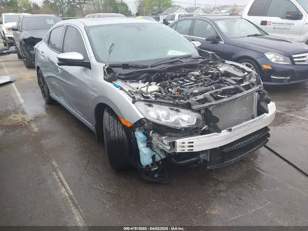 SHHFK7H52JU414251 2018 HONDA CIVIC - Image 1