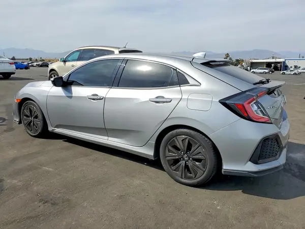 SHHFK7H52JU421670 2018 HONDA CIVIC - Image 2