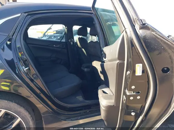 SHHFK7H52JU424911 2018 HONDA CIVIC - Image 8