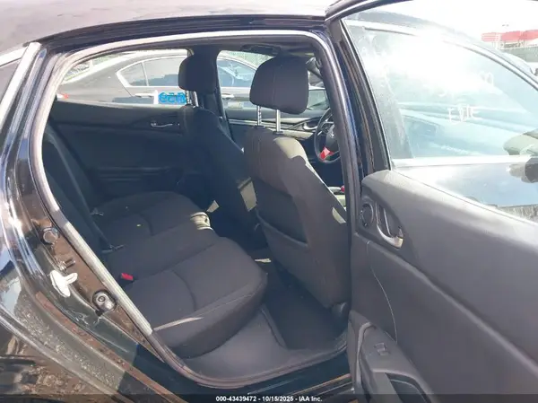 SHHFK7H53JU415411 2018 HONDA CIVIC - Image 8