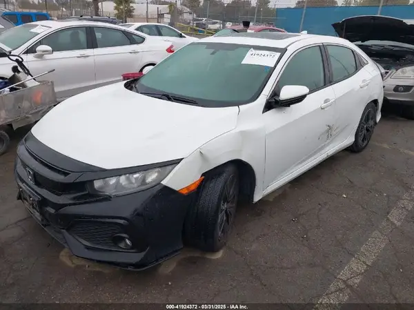 SHHFK7H54HU401656 2017 HONDA CIVIC - Image 2