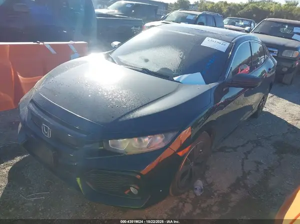 SHHFK7H55JU208521 2018 HONDA CIVIC - Image 2
