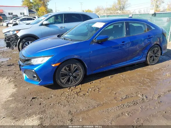 SHHFK7H55JU217669 2018 HONDA CIVIC - Image 2
