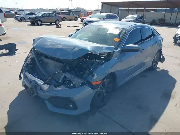 SHHFK7H55JU219504 2018 HONDA CIVIC - Image 2