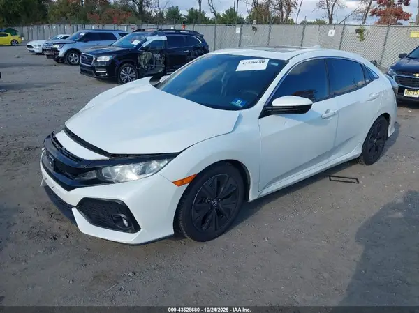 SHHFK7H55JU225321 2018 HONDA CIVIC - Image 2
