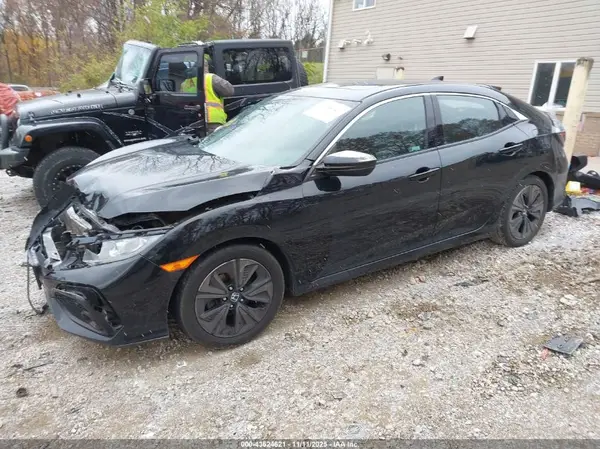 SHHFK7H55JU237114 2018 HONDA CIVIC - Image 2