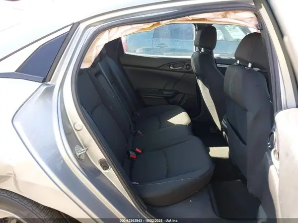 SHHFK7H55JU407083 2018 HONDA CIVIC - Image 8