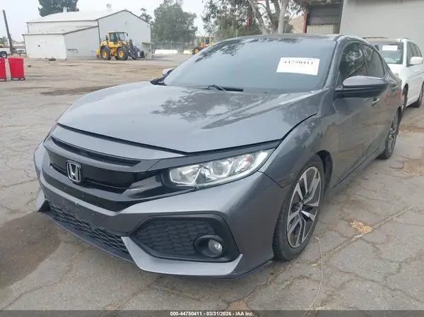 SHHFK7H55JU417709 2018 HONDA CIVIC - Image 2