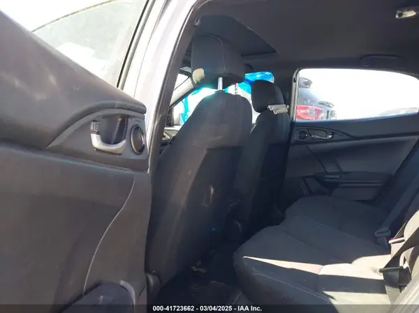 SHHFK7H55JU422831 2018 HONDA CIVIC - Image 8