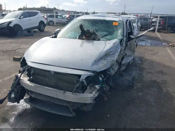 SHHFK7H55JU428404 2018 HONDA CIVIC - Image 2