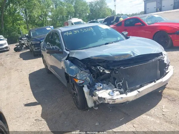 SHHFK7H56JU211363 2018 HONDA CIVIC - Image 1