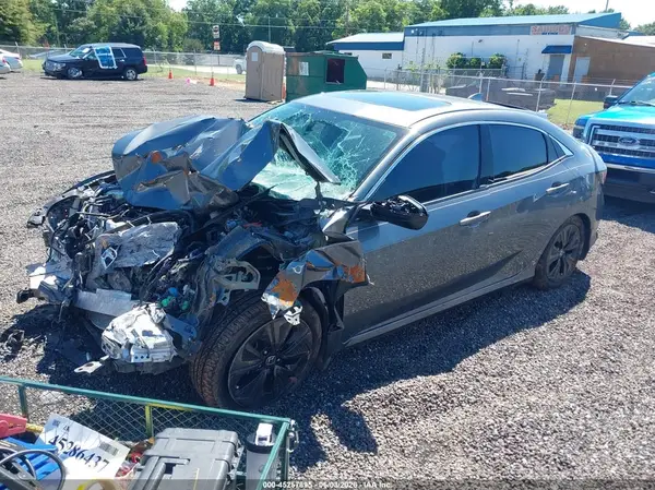 SHHFK7H56JU226395 2018 HONDA CIVIC - Image 2