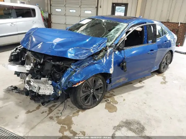 SHHFK7H56JU227515 2018 HONDA CIVIC - Image 2