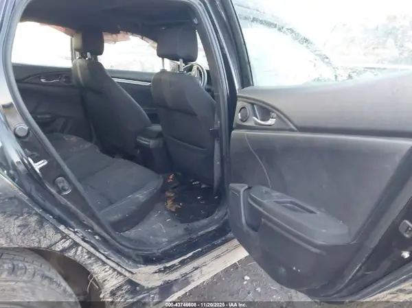 SHHFK7H56JU406637 2018 HONDA CIVIC - Image 8