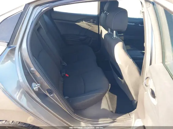 SHHFK7H57JU204437 2018 HONDA CIVIC - Image 8