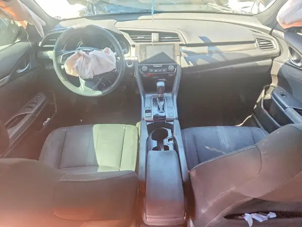 SHHFK7H57JU207788 2018 HONDA CIVIC - Image 8