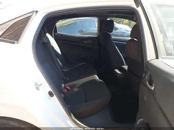 SHHFK7H57JU208097 2018 HONDA CIVIC - Image 8