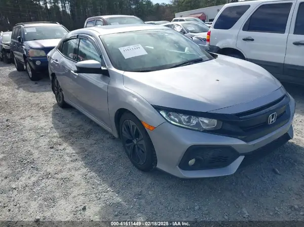 SHHFK7H57JU215678 2018 HONDA CIVIC - Image 1