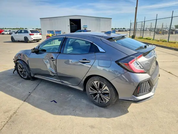 SHHFK7H57JU402497 2018 HONDA CIVIC - Image 2
