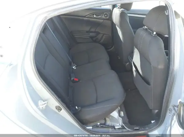 SHHFK7H57JU415962 2018 HONDA CIVIC - Image 8