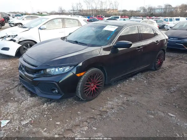 SHHFK7H58HU204568 2017 HONDA CIVIC - Image 2