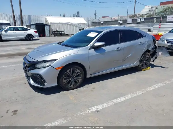 SHHFK7H58HU411588 2017 HONDA CIVIC - Image 2