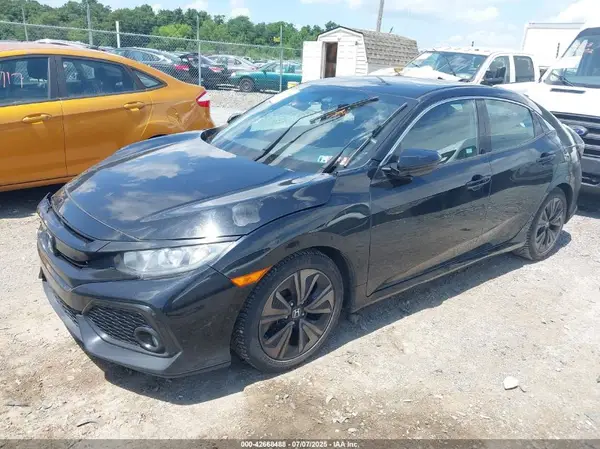 SHHFK7H58HU411834 2017 HONDA CIVIC - Image 2