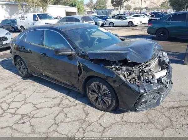 SHHFK7H58HU423059 2017 HONDA CIVIC - Image 1