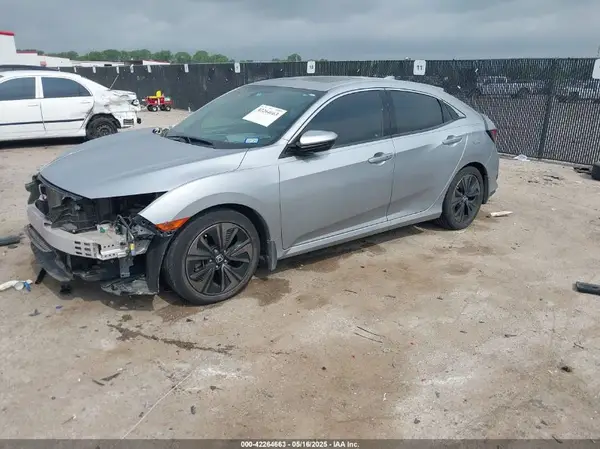 SHHFK7H58JU212255 2018 HONDA CIVIC - Image 2