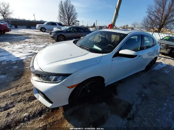 SHHFK7H58JU216872 2018 HONDA CIVIC - Image 2