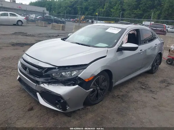 SHHFK7H58JU222638 2018 HONDA CIVIC - Image 2