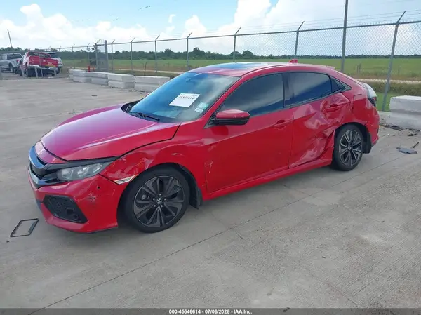 SHHFK7H58JU223644 2018 HONDA CIVIC - Image 2