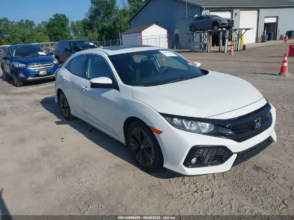 SHHFK7H58JU227449 2018 HONDA CIVIC - Image 1