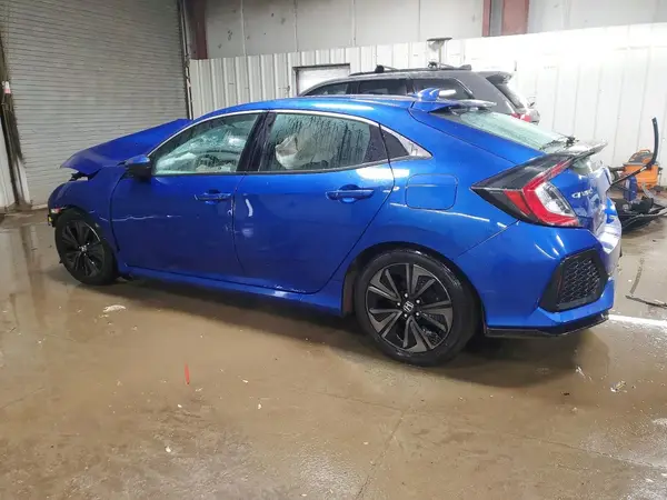 SHHFK7H58JU232067 2018 HONDA CIVIC - Image 2