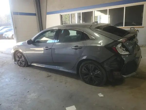 SHHFK7H58JU236104 2018 HONDA CIVIC - Image 2
