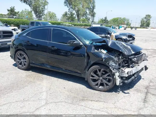 SHHFK7H58JU407417 2018 HONDA CIVIC - Image 1
