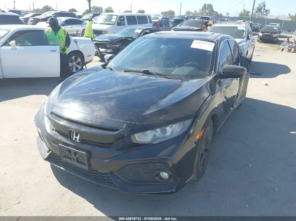 SHHFK7H59HU413818 2017 HONDA CIVIC - Image 2