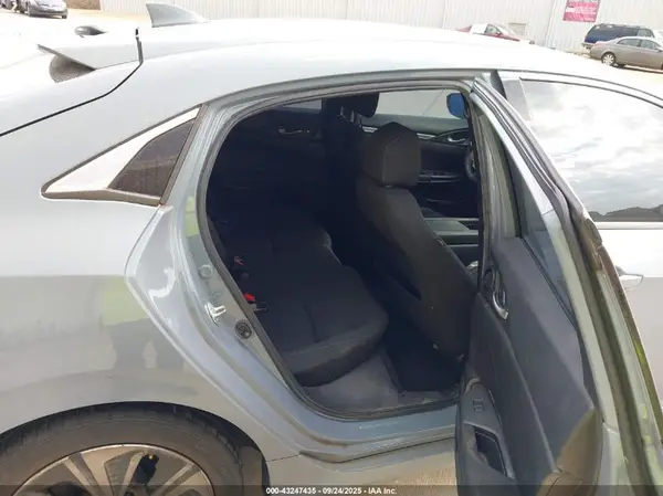 SHHFK7H59JU219831 2018 HONDA CIVIC - Image 8