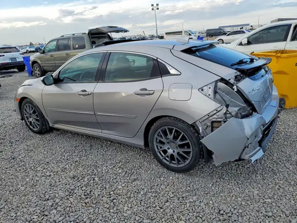 SHHFK7H59JU221028 2018 HONDA CIVIC - Image 2