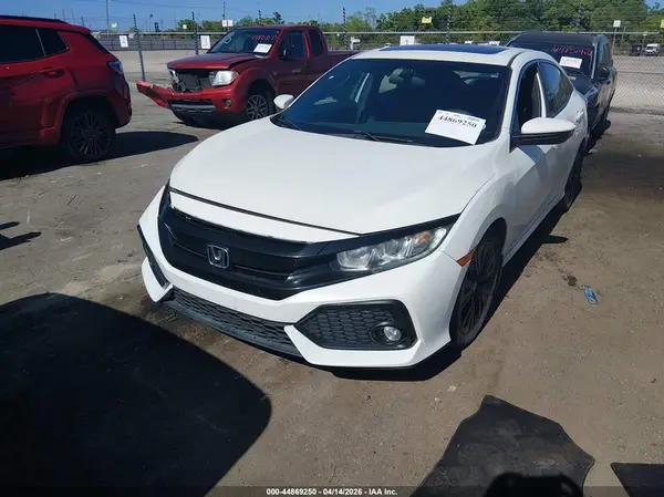 SHHFK7H59JU229940 2018 HONDA CIVIC - Image 2