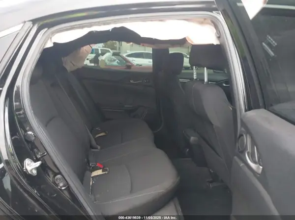 SHHFK7H59JU406356 2018 HONDA CIVIC - Image 8