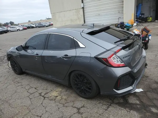 SHHFK7H59JU413565 2018 HONDA CIVIC - Image 2